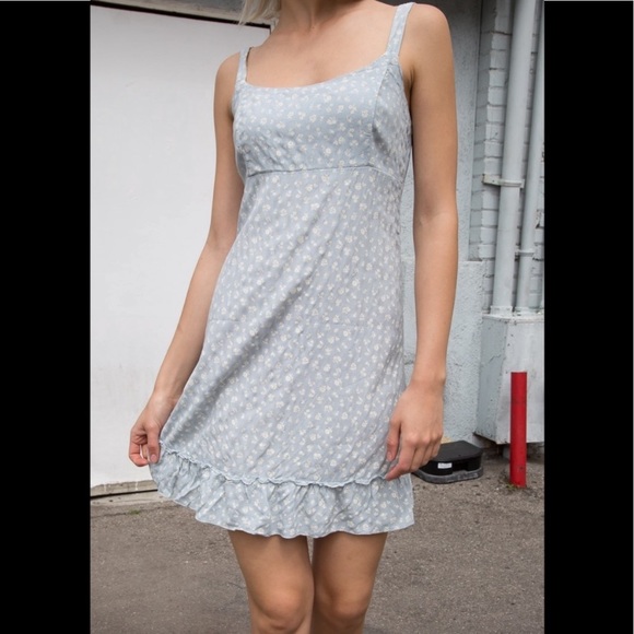 Brandy Melville Colleen Dress - Picture 1 of 5